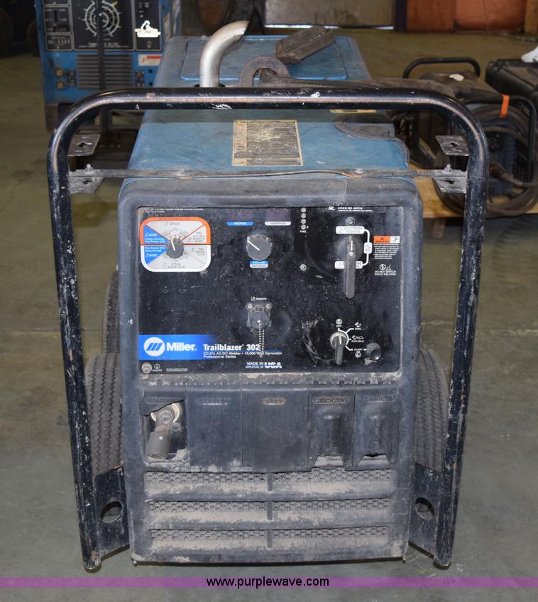 image for item L3352 Miller Trailblazer 302 welder/generator