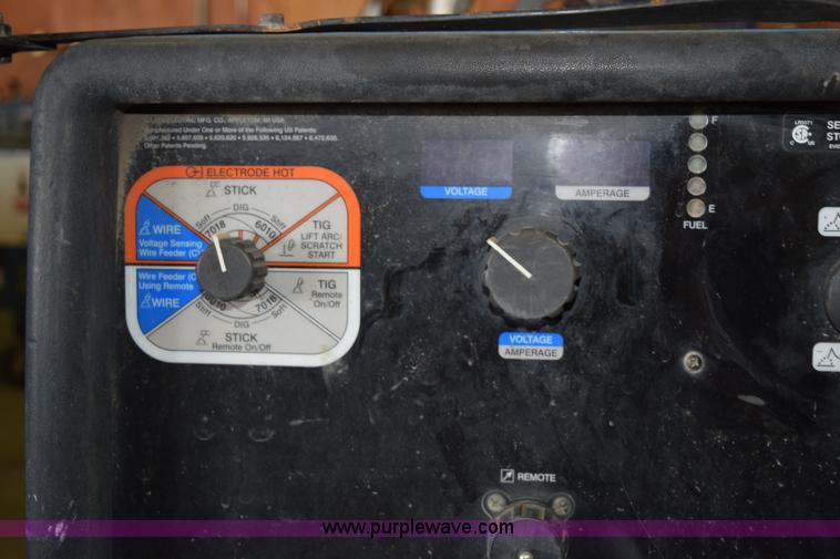 image for item L3352 Miller Trailblazer 302 welder/generator