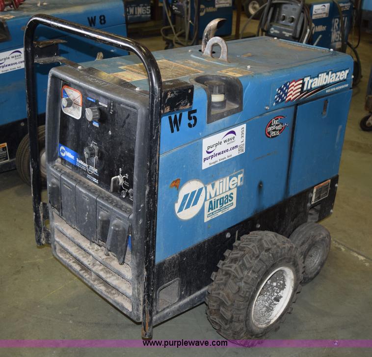 image for item L3353 Miller Trailblazer 275 welder/generator