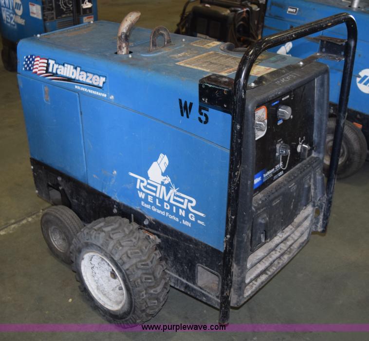 image for item L3353 Miller Trailblazer 275 welder/generator