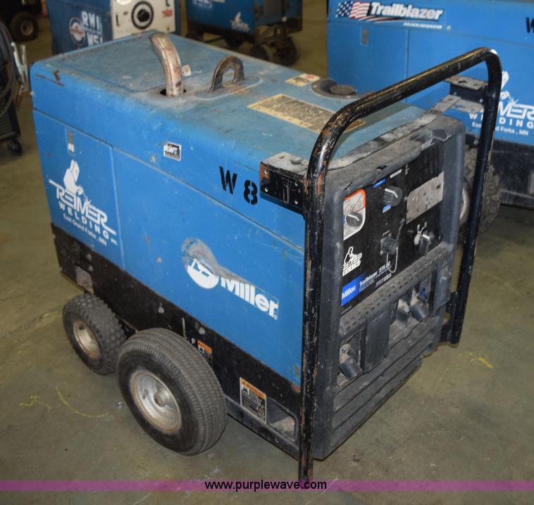 image for item L3354 Miller Trailblazer 275 welder/generator