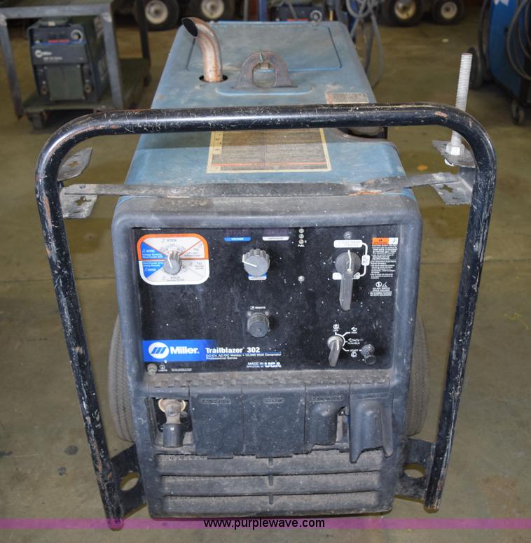 image for item L3355 Miller Trailblazer 302 welder/generator