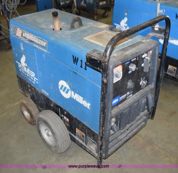 image for item L3355 Miller Trailblazer 302 welder/generator