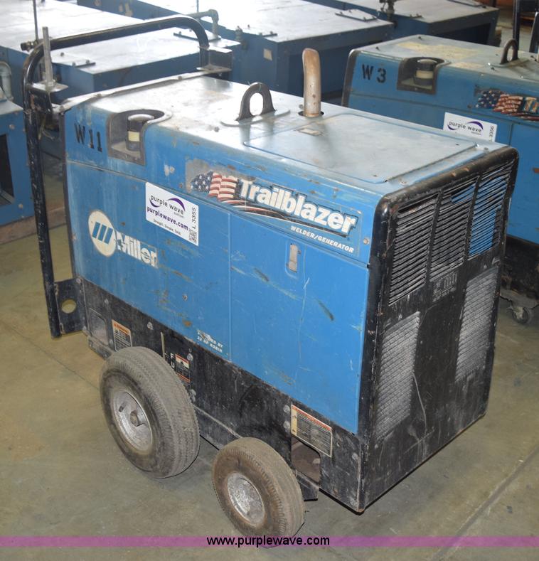image for item L3355 Miller Trailblazer 302 welder/generator
