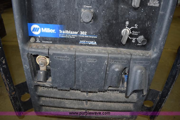 image for item L3355 Miller Trailblazer 302 welder/generator
