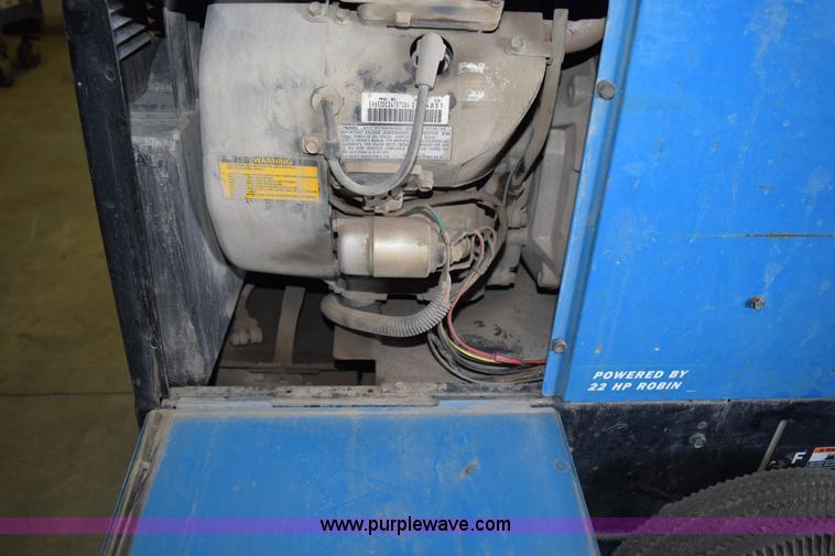 image for item L3355 Miller Trailblazer 302 welder/generator