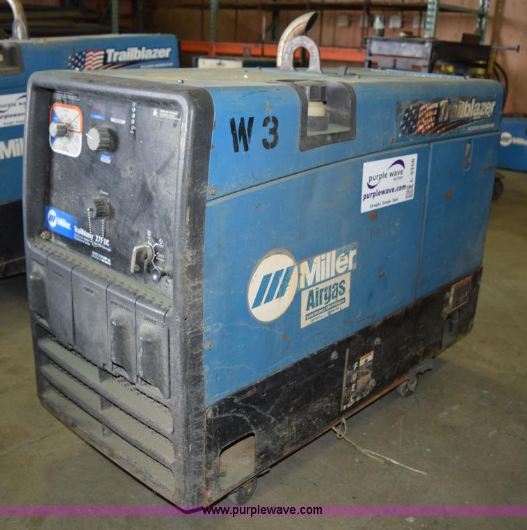 image for item L3356 Miller Trailblazer 275 welder/generator