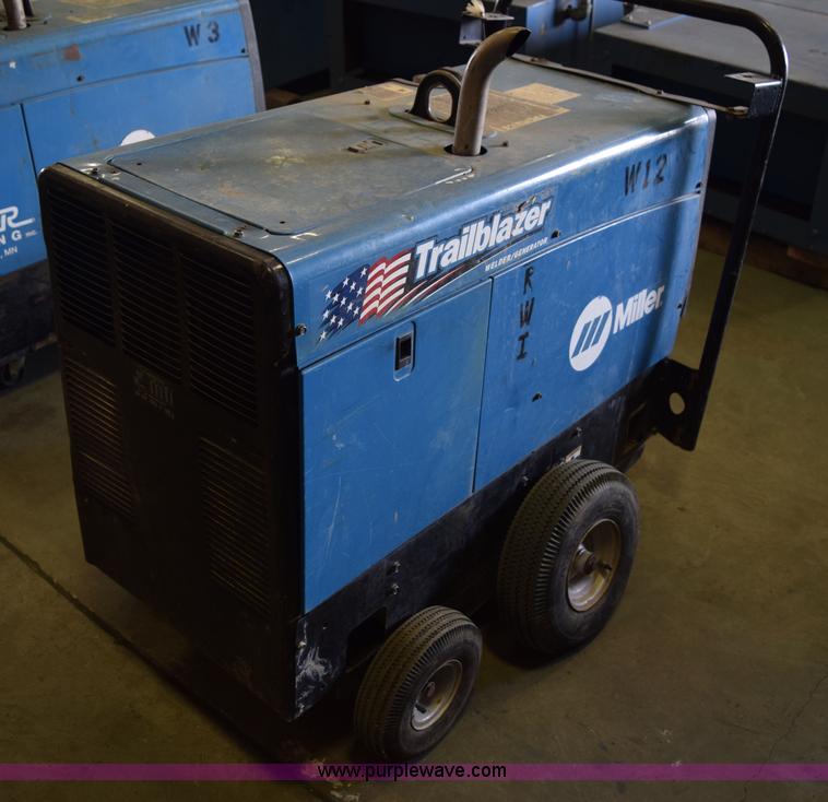 image for item L3357 Miller Trailblazer 275 welder/generator