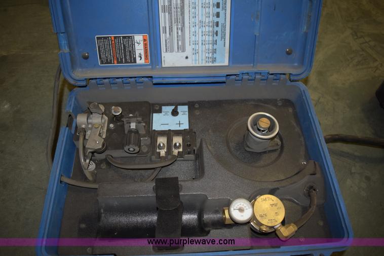 image for item L3362 Miller Passport 180 suitcase wire welder