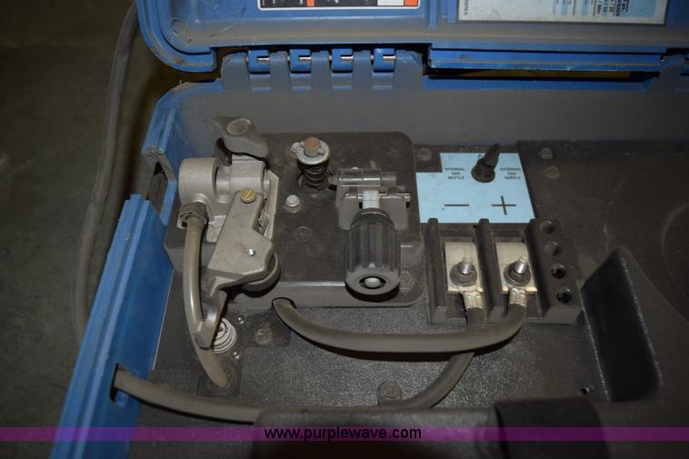 image for item L3362 Miller Passport 180 suitcase wire welder