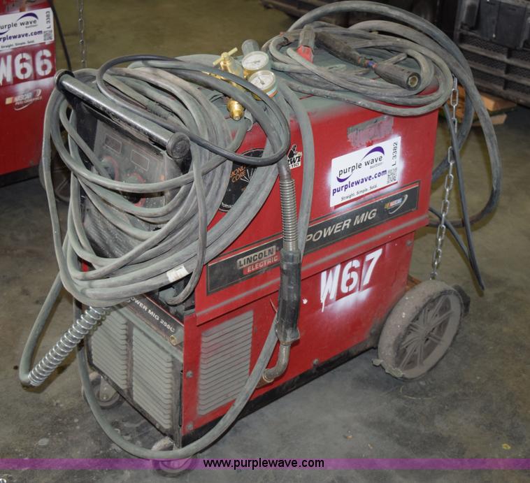 Lincoln Power 255C mig welder in East Grand Forks, MN