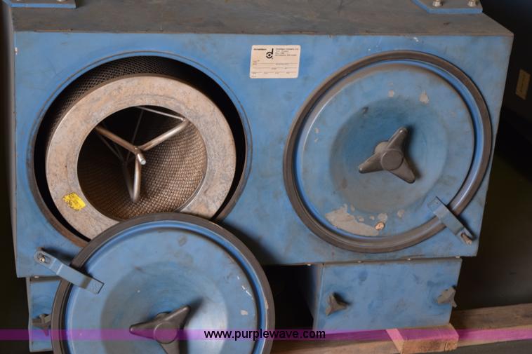 image for item L3385 (2) Donaldson Company torit air cleaning units