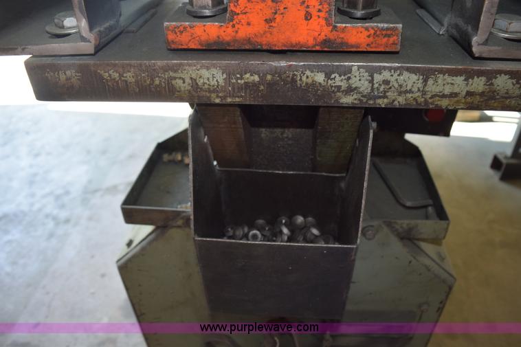 image for item L3401 Piranha metal worker