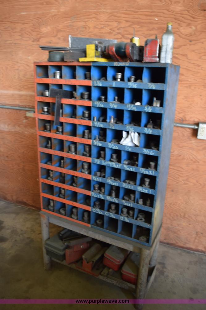 image for item L3401 Piranha metal worker