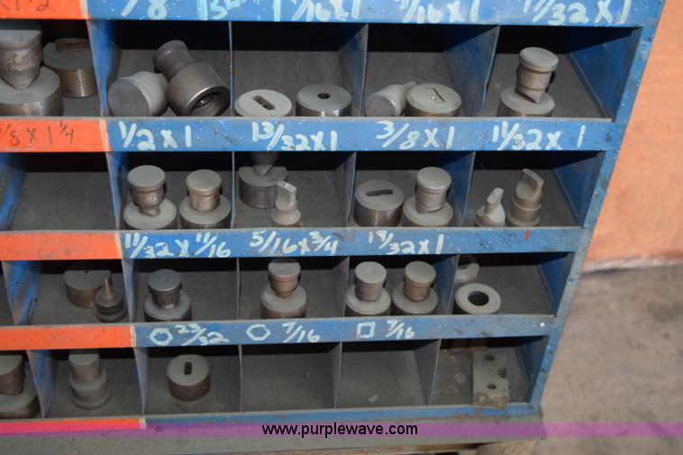 image for item L3401 Piranha metal worker