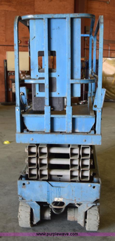 image for item L3404 Genie GS-1930 scissor lift