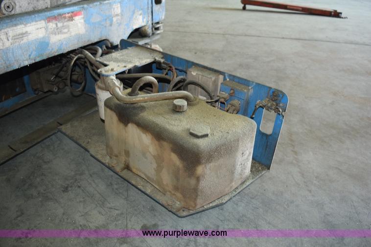 image for item L3404 Genie GS-1930 scissor lift