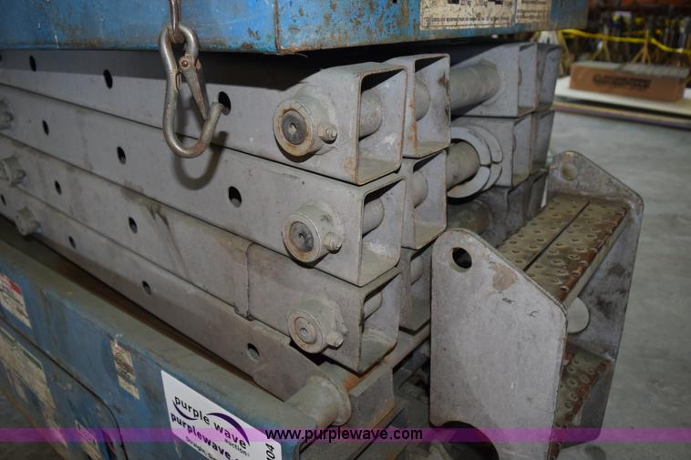 image for item L3404 Genie GS-1930 scissor lift