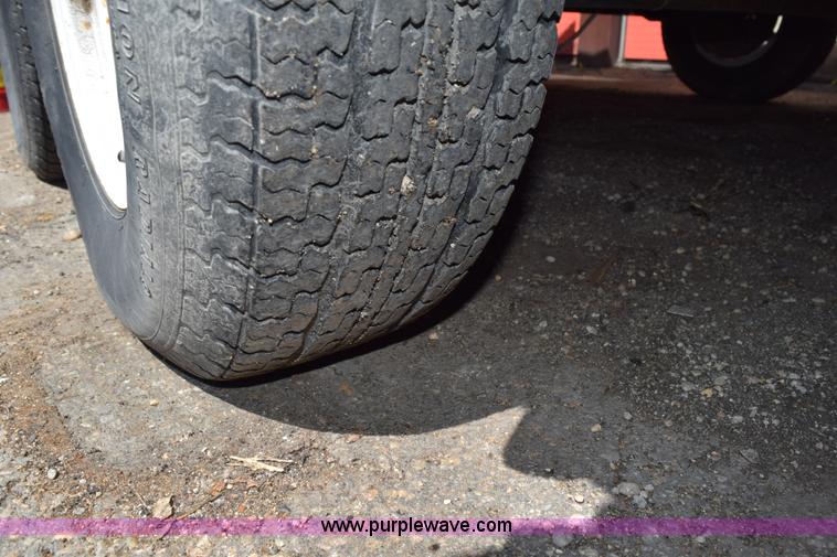 image for item L3429 2002 Haulmark enclosed cargo trailer