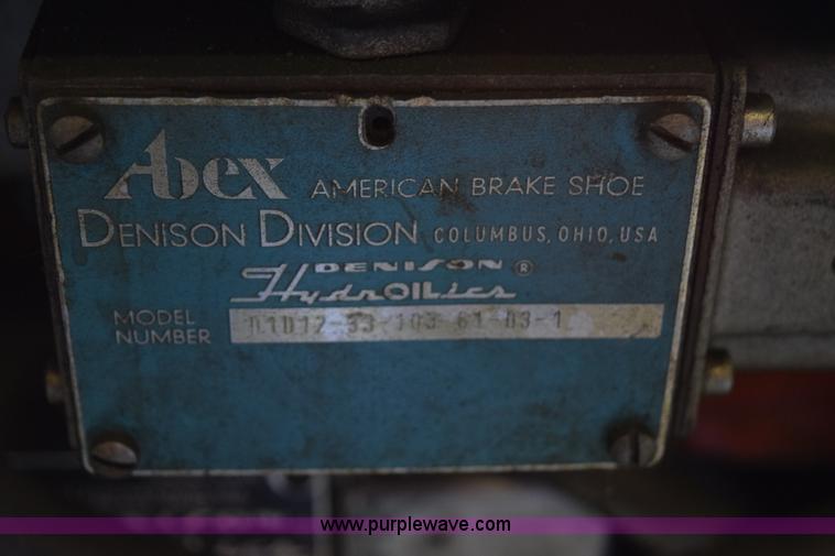 image for item L3452 Marvel band saw