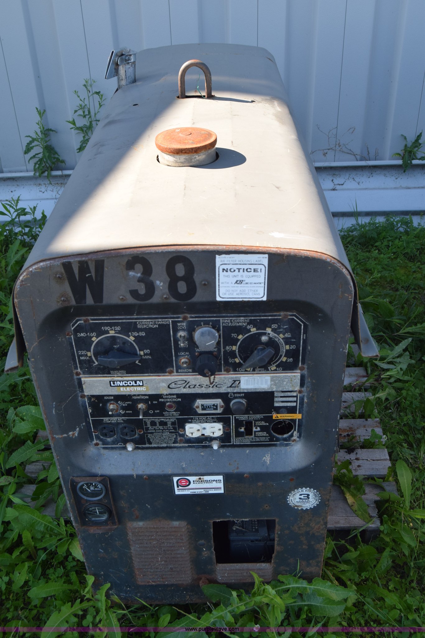 Lincoln Classic II arc welder in East Grand Forks, MN Item L2523 sold