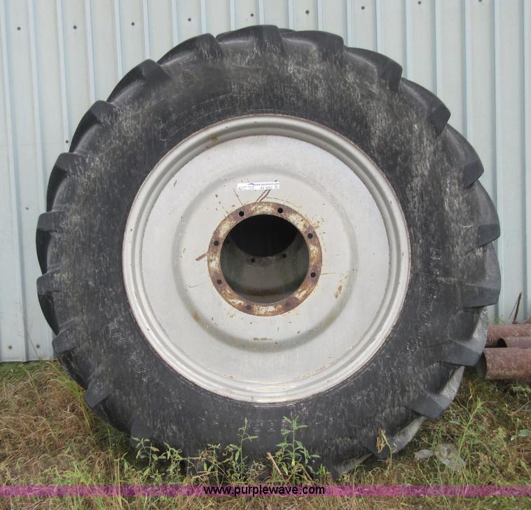 image for item AZ9062 (2) 18.4R38 tractor tires