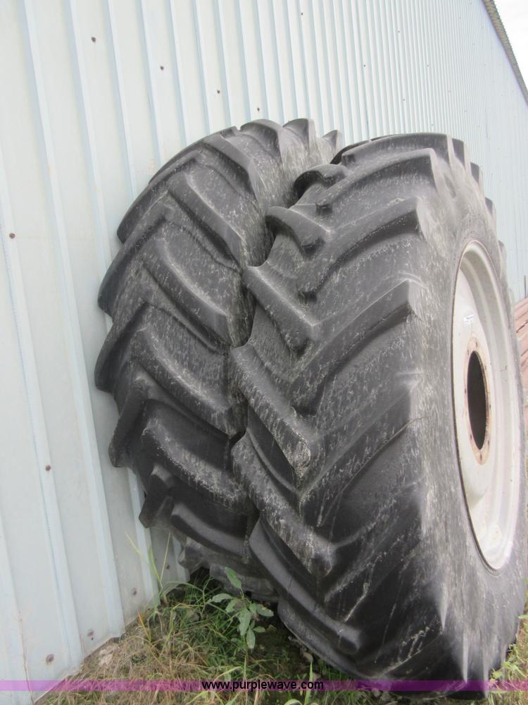 image for item AZ9062 (2) 18.4R38 tractor tires