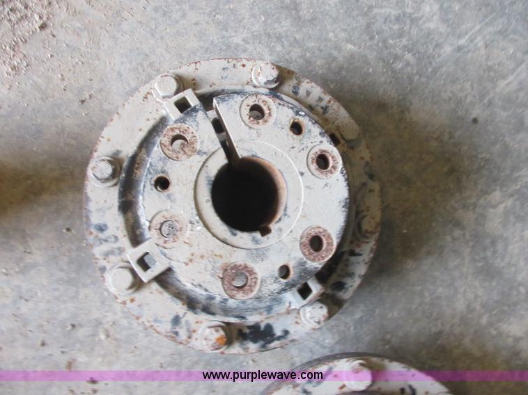 image for item AZ9062 (2) 18.4R38 tractor tires