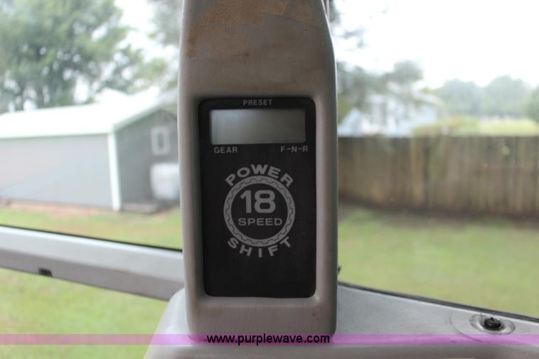 image for item F7959 AGCO Allis 9815 MFWD tractor