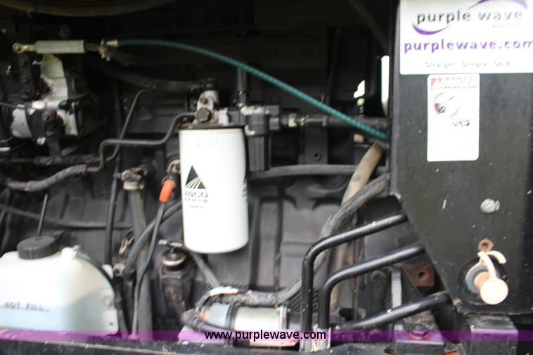 image for item F7959 AGCO Allis 9815 MFWD tractor