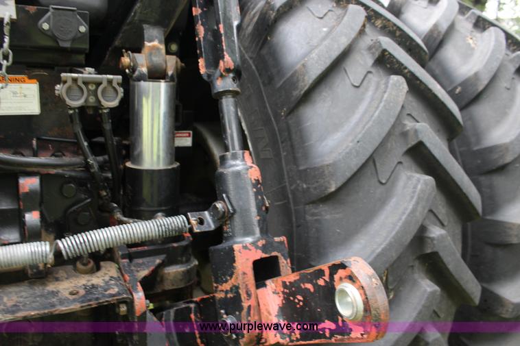 image for item F7959 AGCO Allis 9815 MFWD tractor