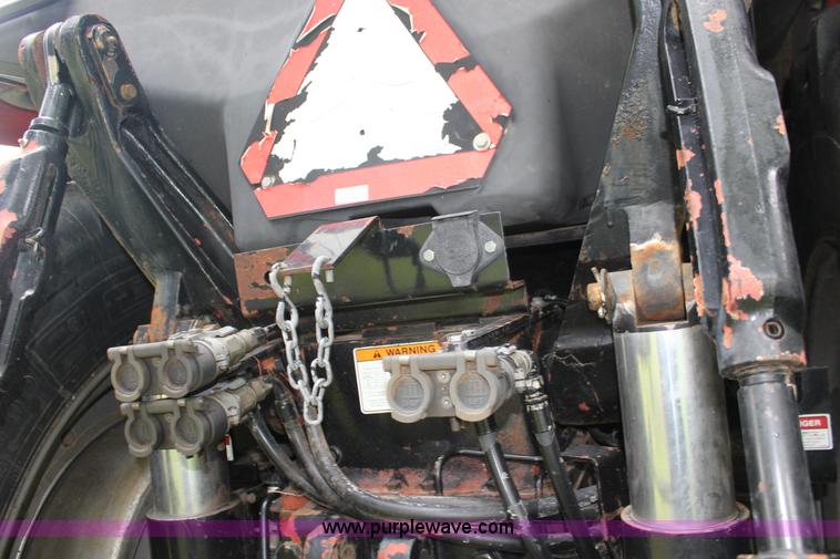 image for item F7959 AGCO Allis 9815 MFWD tractor