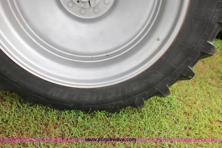 image for item F7959 AGCO Allis 9815 MFWD tractor