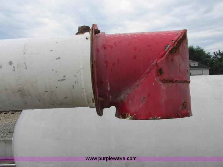 image for item H3266 Rayman bulk fertilizer tender bed