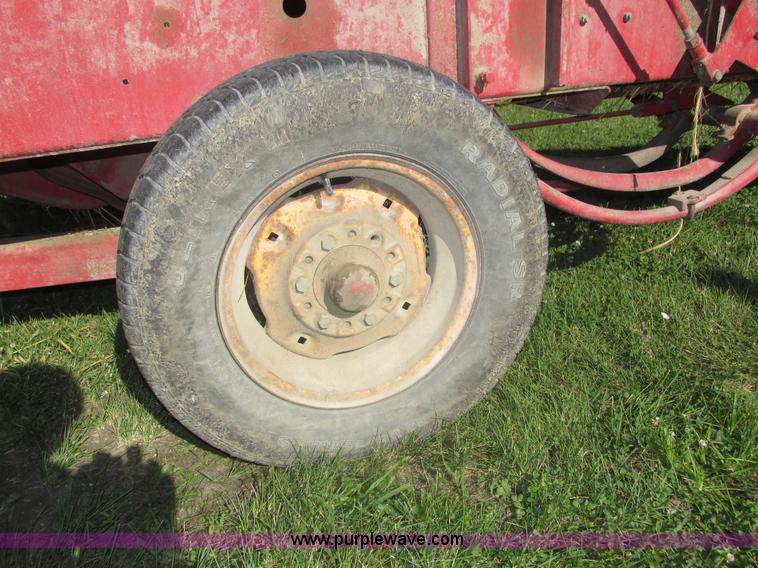 image for item H4543 1965 Massey-Ferguson 12 small square baler