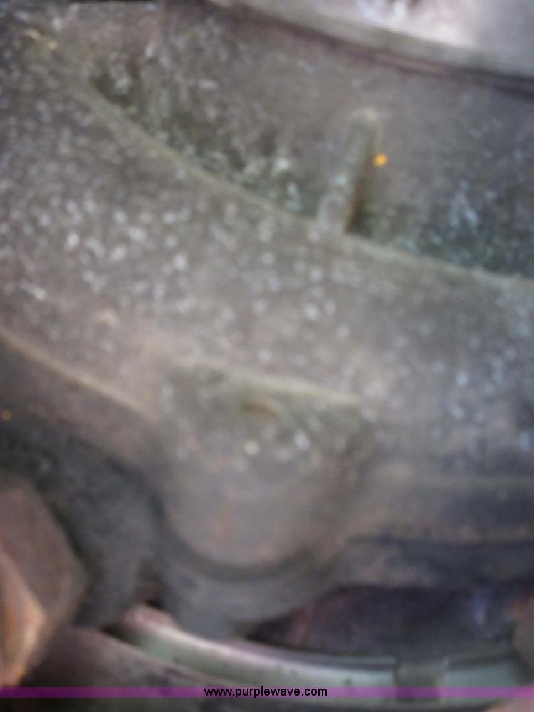 image for item I2073 Minneapolis Moline G1050 tractor