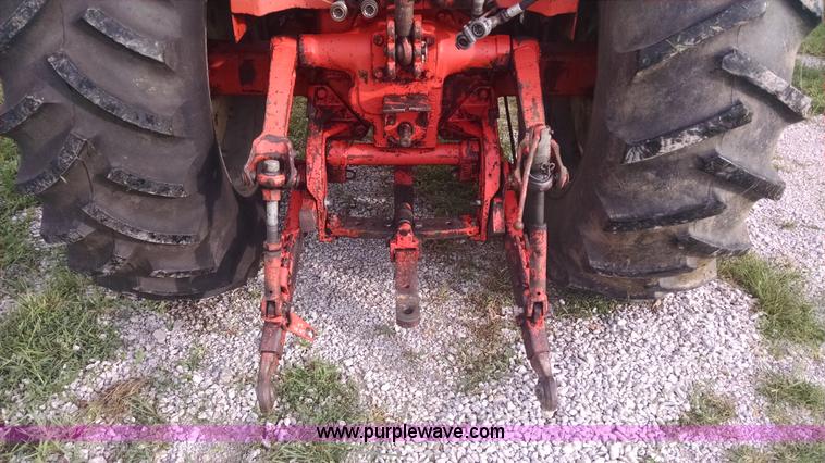 image for item I2798 Allis Chalmers 190XT tractor