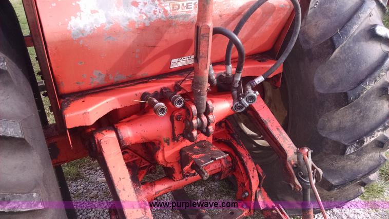 image for item I2798 Allis Chalmers 190XT tractor