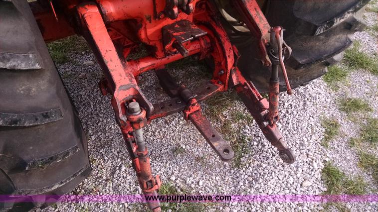 image for item I2798 Allis Chalmers 190XT tractor