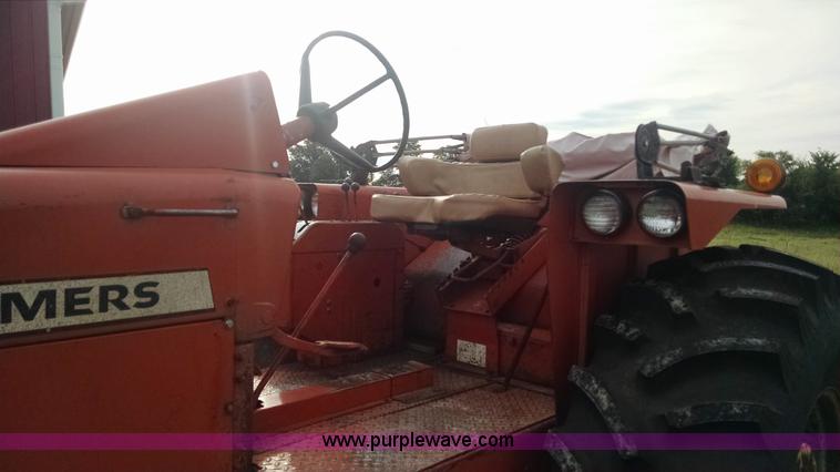 image for item I2798 Allis Chalmers 190XT tractor