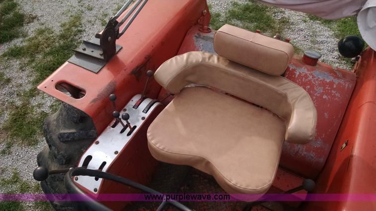 image for item I2798 Allis Chalmers 190XT tractor