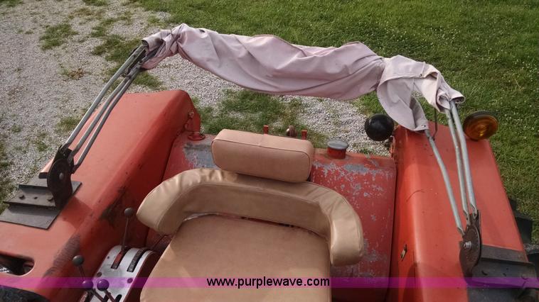 image for item I2798 Allis Chalmers 190XT tractor