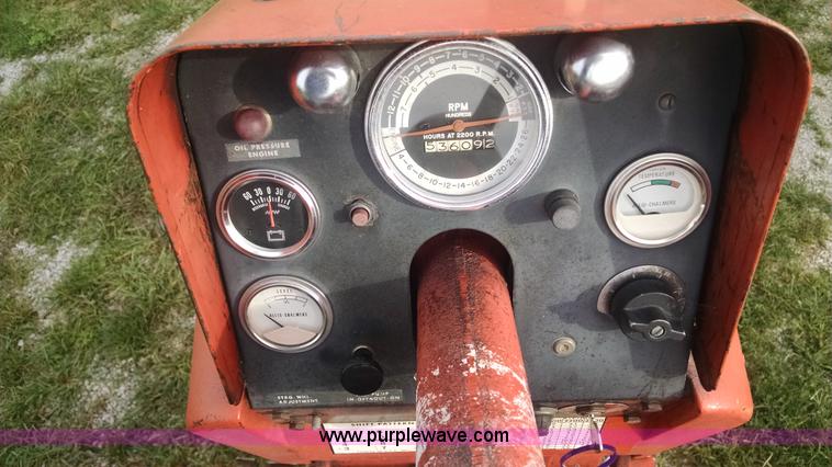 image for item I2798 Allis Chalmers 190XT tractor