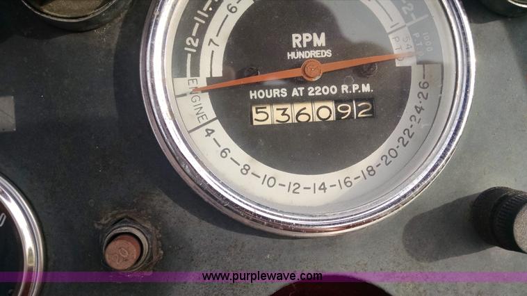 image for item I2798 Allis Chalmers 190XT tractor