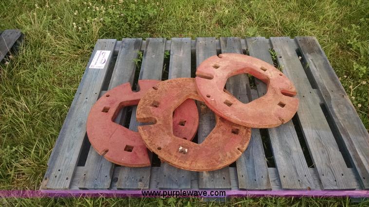 image for item I2803 (3) International rear wheel weights