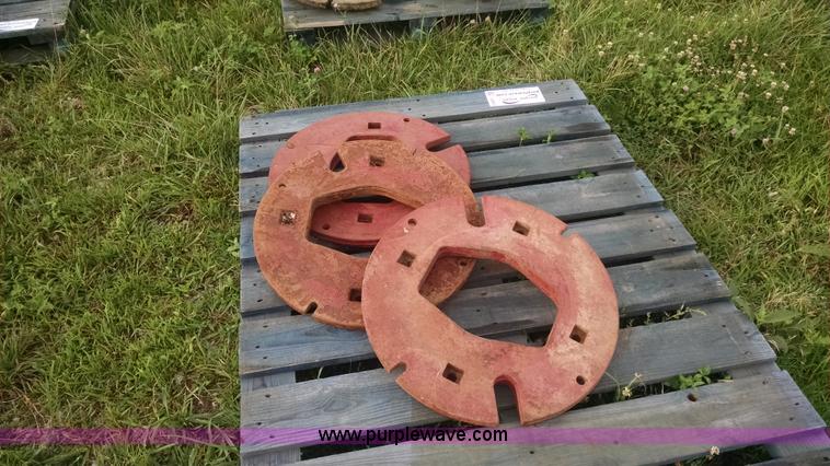 image for item I2803 (3) International rear wheel weights