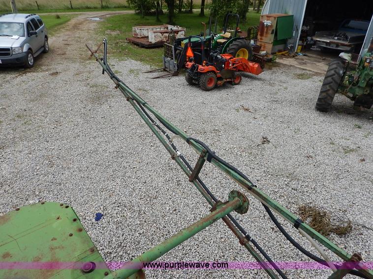 image for item J3757 John Deere 734 Hi-Cycle self-propelled applicator