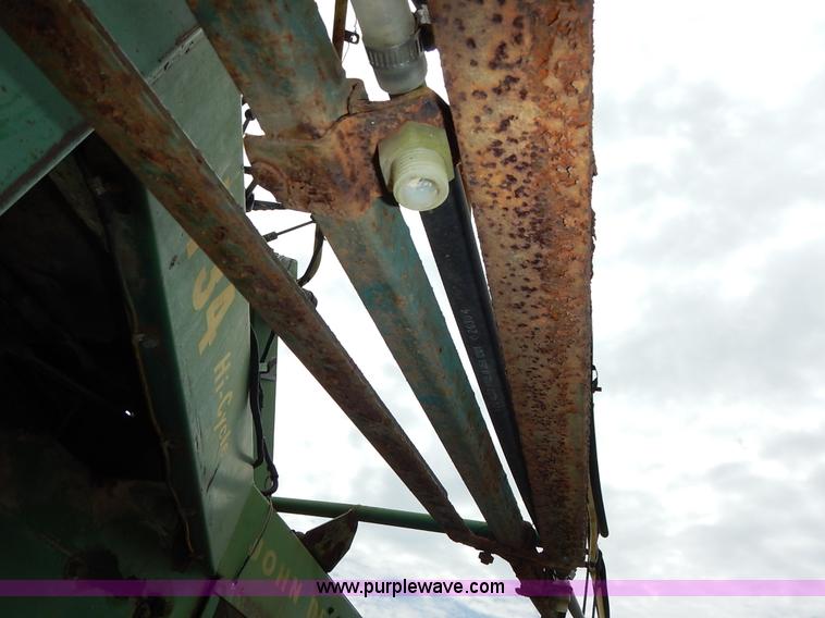 image for item J3757 John Deere 734 Hi-Cycle self-propelled applicator