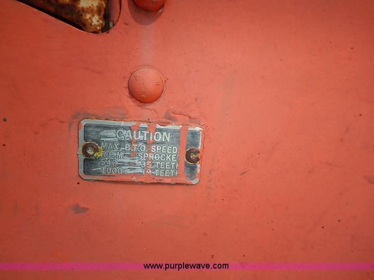 image for item J3763 New Idea manure spreader