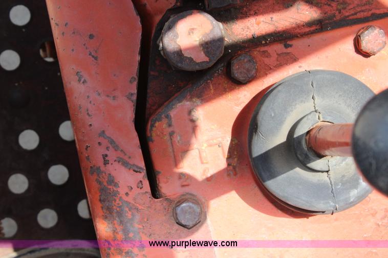 image for item J5863 1962 Allis Chalmers D19 tractor